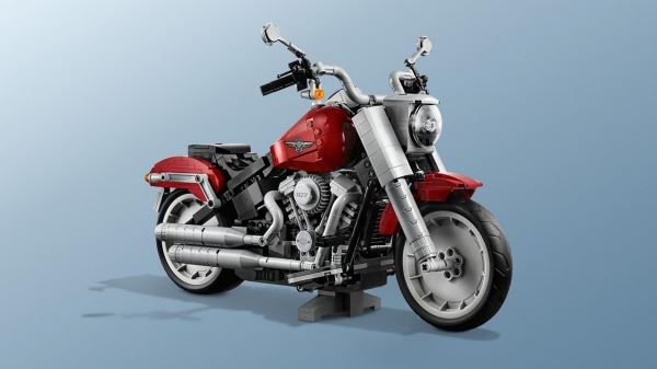 
<p>											LEGO выпустили набор с Harley-Davidson Fat Boy<br />
			