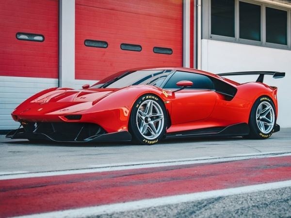 Лист ожидания на эксклюзивные Ferrari растянулся на пять лет