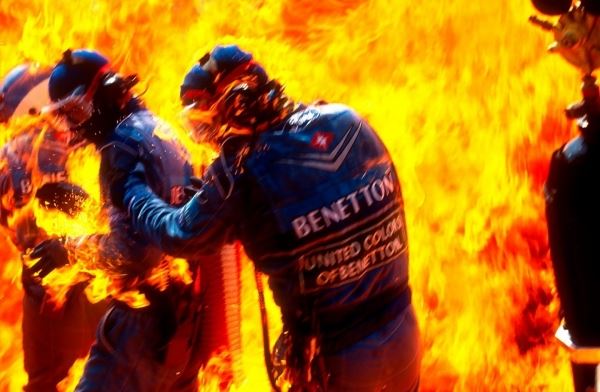 Фото: 25 лет с пожара на пит-стопе Йоса Ферстаппена