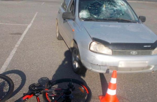 <br />
Девушка сбила подростка на велосипеде в Ижевске<br />
